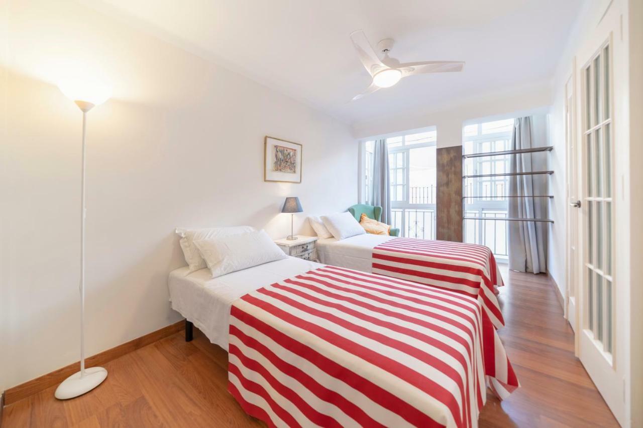 Apartamento En El Centro De Nerja Ngoại thất bức ảnh
